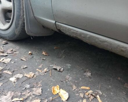 Мазда 323, объемом двигателя 1.6 л и пробегом 360 тыс. км за 1449 $, фото 8 на Automoto.ua