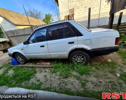 Мазда 323, объемом двигателя 1.5 л и пробегом 400 тыс. км за 400 $, фото 1 на Automoto.ua