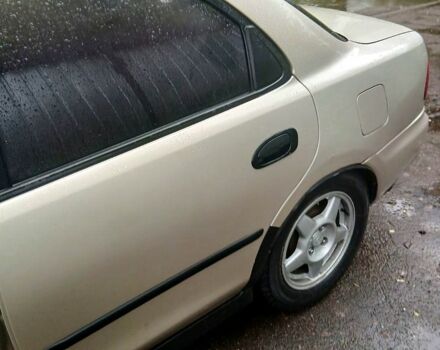 Мазда 323, объемом двигателя 1.5 л и пробегом 275 тыс. км за 1800 $, фото 1 на Automoto.ua