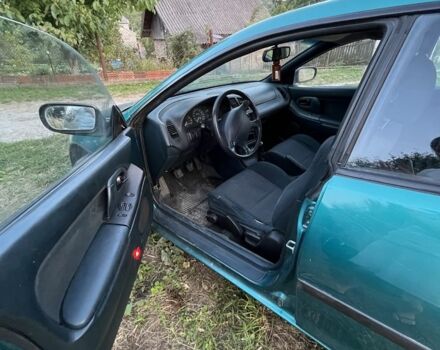 Мазда 323, объемом двигателя 1.5 л и пробегом 195 тыс. км за 750 $, фото 4 на Automoto.ua