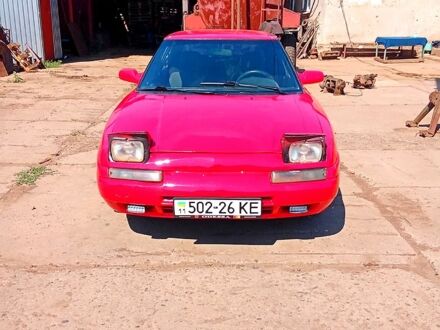 Мазда 323, об'ємом двигуна 1.6 л та пробігом 303 тис. км за 1000 $, фото 1 на Automoto.ua