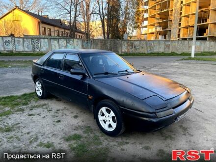 Мазда 323, объемом двигателя 16 л и пробегом 400 тыс. км за 999 $, фото 1 на Automoto.ua