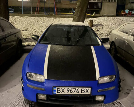 Мазда 323, объемом двигателя 1.5 л и пробегом 200 тыс. км за 1500 $, фото 1 на Automoto.ua