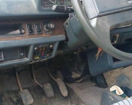 Сірий Мазда 323, об'ємом двигуна 1.6 л та пробігом 518 тис. км за 200 $, фото 3 на Automoto.ua