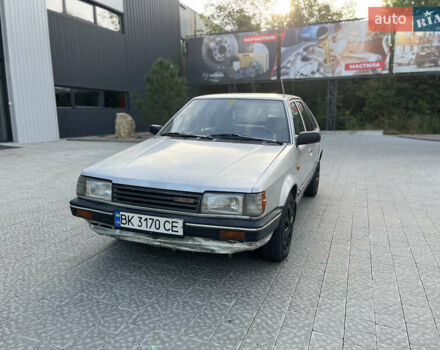 Сірий Мазда 323, об'ємом двигуна 1.32 л та пробігом 260 тис. км за 890 $, фото 5 на Automoto.ua