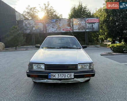 Сірий Мазда 323, об'ємом двигуна 1.32 л та пробігом 260 тис. км за 890 $, фото 2 на Automoto.ua