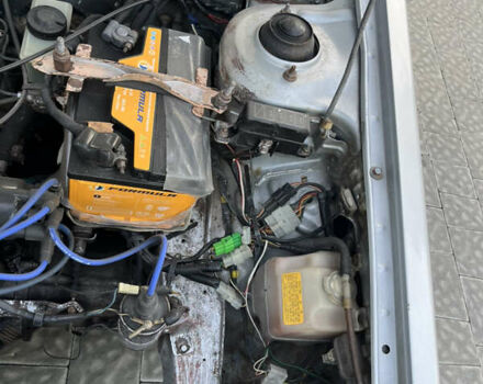Сірий Мазда 323, об'ємом двигуна 1.32 л та пробігом 260 тис. км за 890 $, фото 23 на Automoto.ua