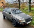 Серый Мазда 323, объемом двигателя 1.6 л и пробегом 330 тыс. км за 600 $, фото 1 на Automoto.ua