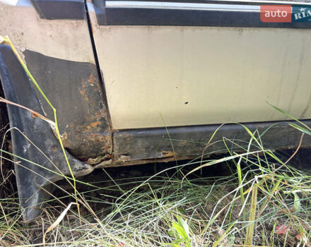 Серый Мазда 323, объемом двигателя 1.3 л и пробегом 200 тыс. км за 1001 $, фото 5 на Automoto.ua