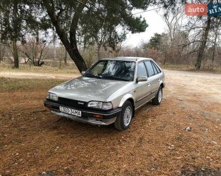 Сірий Мазда 323, об'ємом двигуна 1.6 л та пробігом 260 тис. км за 1500 $, фото 3 на Automoto.ua
