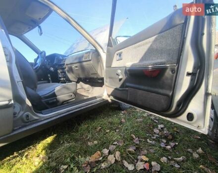 Серый Мазда 323, объемом двигателя 1.3 л и пробегом 212 тыс. км за 300 $, фото 12 на Automoto.ua