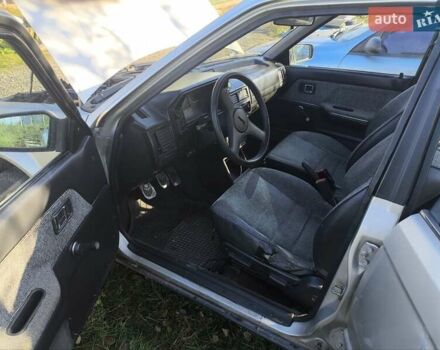 Серый Мазда 323, объемом двигателя 1.3 л и пробегом 212 тыс. км за 300 $, фото 11 на Automoto.ua