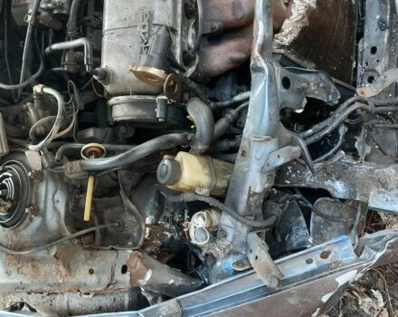 Сірий Мазда 323, об'ємом двигуна 1.8 л та пробігом 380 тис. км за 696 $, фото 3 на Automoto.ua