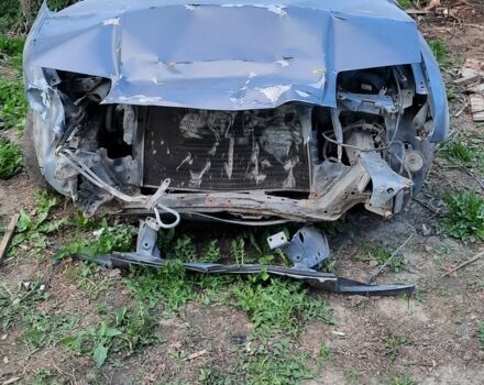 Сірий Мазда 323, об'ємом двигуна 1.8 л та пробігом 380 тис. км за 696 $, фото 2 на Automoto.ua