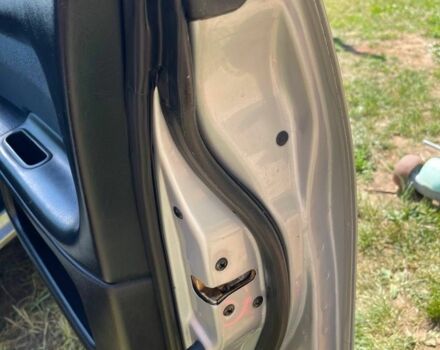 Серый Мазда 323, объемом двигателя 1.5 л и пробегом 137 тыс. км за 2800 $, фото 16 на Automoto.ua