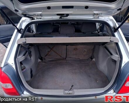 Серый Мазда 323, объемом двигателя 1.6 л и пробегом 200 тыс. км за 1800 $, фото 8 на Automoto.ua