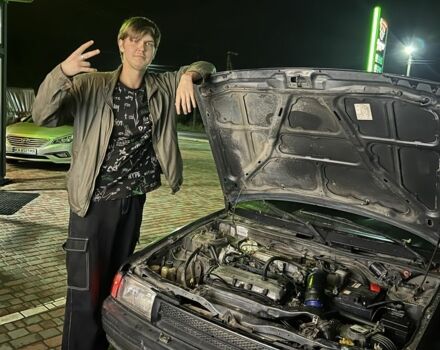 Серый Мазда 323, объемом двигателя 1.6 л и пробегом 550 тыс. км за 418 $, фото 1 на Automoto.ua