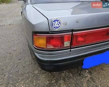 Серый Мазда 323, объемом двигателя 1.3 л и пробегом 130 тыс. км за 2500 $, фото 5 на Automoto.ua