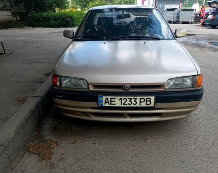 Серый Мазда 323, объемом двигателя 1.6 л и пробегом 0 тыс. км за 1100 $, фото 2 на Automoto.ua