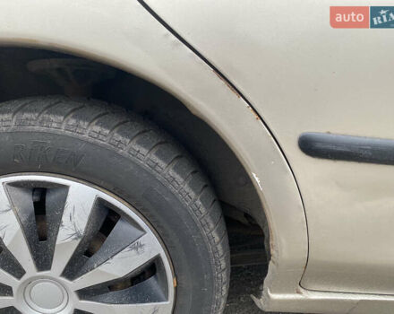 Серый Мазда 323, объемом двигателя 1.5 л и пробегом 286 тыс. км за 2450 $, фото 7 на Automoto.ua