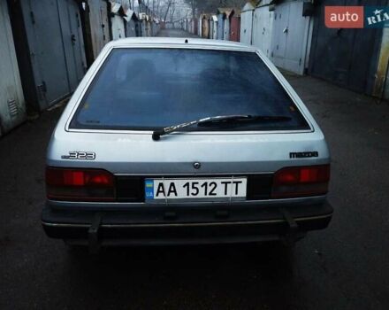 Серый Мазда 323, объемом двигателя 1.5 л и пробегом 215 тыс. км за 500 $, фото 3 на Automoto.ua