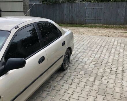Серый Мазда 323, объемом двигателя 0 л и пробегом 15 тыс. км за 1500 $, фото 9 на Automoto.ua
