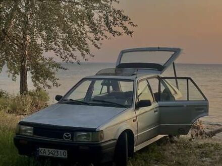 Мазда 323 1987 у Вышгороде на Automoto.ua Сірий Мазда 323, об'ємом двигуна 1.6 л та пробігом 999 тис. км за 599 $, фото 1 на Automoto.ua