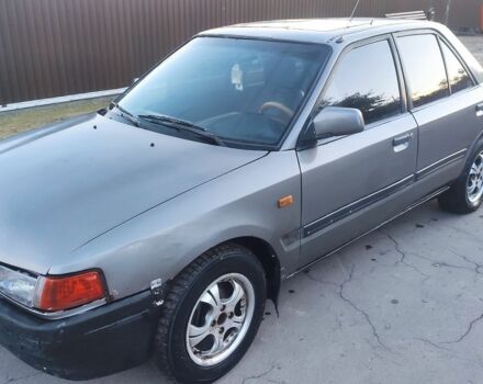 Сірий Мазда 323, об'ємом двигуна 1.7 л та пробігом 250 тис. км за 800 $, фото 1 на Automoto.ua