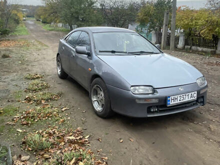 Сірий Мазда 323, об'ємом двигуна 2 л та пробігом 280 тис. км за 2500 $, фото 1 на Automoto.ua