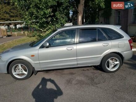 Мазда 323 2001 у Першотравенске на Automoto.ua Сірий Мазда 323, об'ємом двигуна 2 л та пробігом 300 тис. км за 2906 $, фото 1 на Automoto.ua