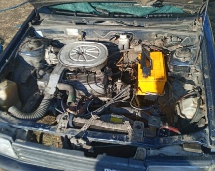 Синій Мазда 323, об'ємом двигуна 0 л та пробігом 200 тис. км за 848 $, фото 10 на Automoto.ua