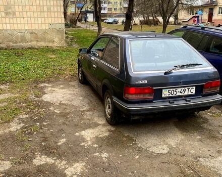 Синій Мазда 323, об'ємом двигуна 15 л та пробігом 300 тис. км за 500 $, фото 4 на Automoto.ua