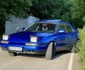 Синій Мазда 323, об'ємом двигуна 1.8 л та пробігом 435 тис. км за 3400 $, фото 4 на Automoto.ua