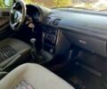 Синій Мазда 323, об'ємом двигуна 1.8 л та пробігом 435 тис. км за 3400 $, фото 7 на Automoto.ua