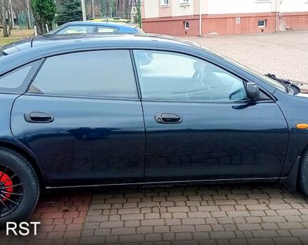 Синий Мазда 323, объемом двигателя 1.5 л и пробегом 270 тыс. км за 2500 $, фото 3 на Automoto.ua