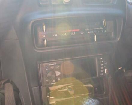 Синий Мазда 323, объемом двигателя 1.3 л и пробегом 400 тыс. км за 2200 $, фото 3 на Automoto.ua