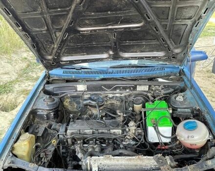 Синій Мазда 323, об'ємом двигуна 1.3 л та пробігом 215 тис. км за 700 $, фото 9 на Automoto.ua
