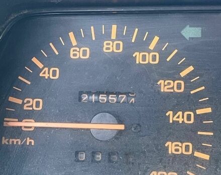 Синій Мазда 323, об'ємом двигуна 1.3 л та пробігом 215 тис. км за 700 $, фото 10 на Automoto.ua