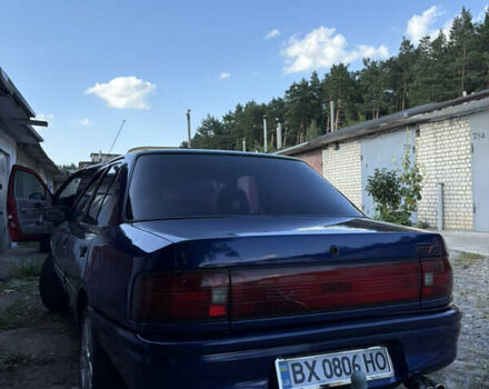 Синій Мазда 323, об'ємом двигуна 1.6 л та пробігом 220 тис. км за 999 $, фото 3 на Automoto.ua