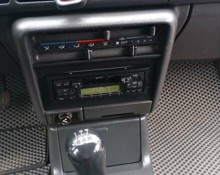 Синий Мазда 323, объемом двигателя 1.6 л и пробегом 159 тыс. км за 3000 $, фото 14 на Automoto.ua