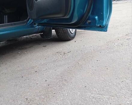 Синий Мазда 323, объемом двигателя 1.6 л и пробегом 159 тыс. км за 3000 $, фото 15 на Automoto.ua