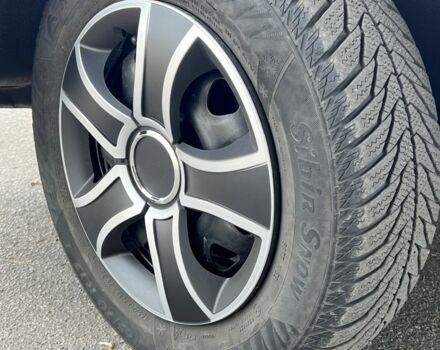 Синий Мазда 323, объемом двигателя 1.6 л и пробегом 250 тыс. км за 1900 $, фото 19 на Automoto.ua