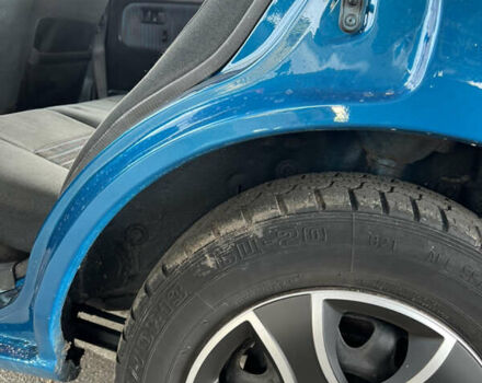 Синий Мазда 323, объемом двигателя 1.6 л и пробегом 250 тыс. км за 1900 $, фото 7 на Automoto.ua