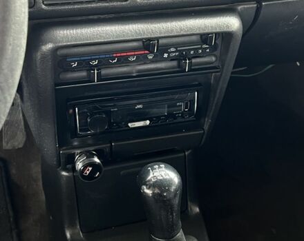 Синий Мазда 323, объемом двигателя 1.6 л и пробегом 250 тыс. км за 1900 $, фото 15 на Automoto.ua