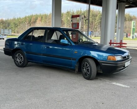 Синий Мазда 323, объемом двигателя 1.6 л и пробегом 250 тыс. км за 1900 $, фото 5 на Automoto.ua