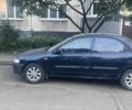 Синій Мазда 323, об'ємом двигуна 1.5 л та пробігом 300 тис. км за 2000 $, фото 1 на Automoto.ua