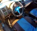 Синий Мазда 323, объемом двигателя 1.5 л и пробегом 300 тыс. км за 1750 $, фото 1 на Automoto.ua
