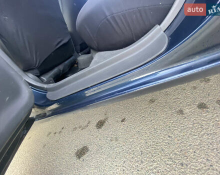 Синий Мазда 323, объемом двигателя 1.5 л и пробегом 330 тыс. км за 3000 $, фото 11 на Automoto.ua