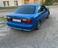 Синий Мазда 323, объемом двигателя 1.8 л и пробегом 275 тыс. км за 784 $, фото 2 на Automoto.ua