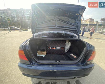 Синий Мазда 323, объемом двигателя 1.5 л и пробегом 330 тыс. км за 3000 $, фото 12 на Automoto.ua